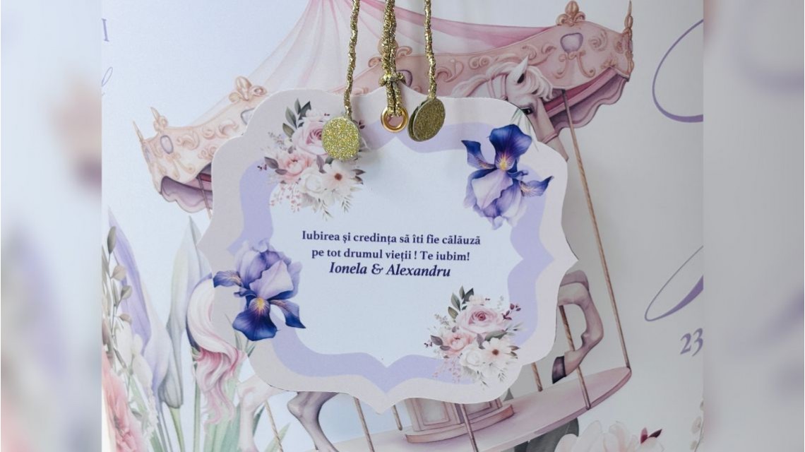 Trusou botez cu carusel și flori de iris în lila și roz prăfuit – „Caruselul Magic” 25